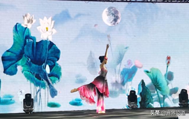 爱心助学兴教 传承闽商精神——大连闽商文化联谊会成功举行-15.jpg