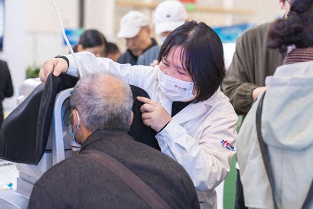 第六届健博会在武汉开幕，湖北大健康产业今年有望突破万亿元