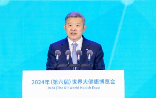 陈东升：大健康产业一头连民生福祉，一头牵经济发展