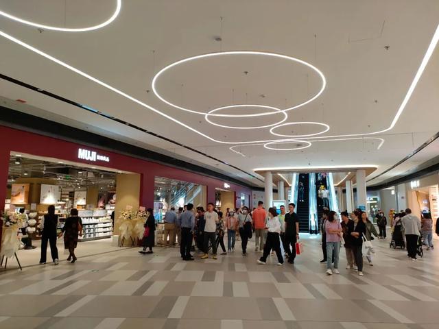 两大“王炸”项目亮相：西安荟聚、北京超级合生汇