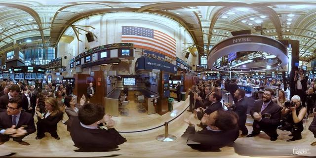 互联网泡沫噩梦重现？美国之光一夜蒸发万亿，AI只是昙花一现