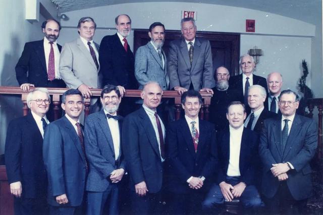 互联网究竟是怎么诞生的？