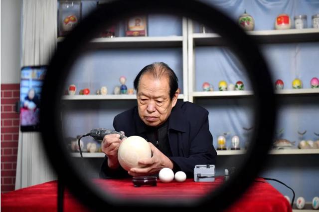 中国互联网“三十而立”