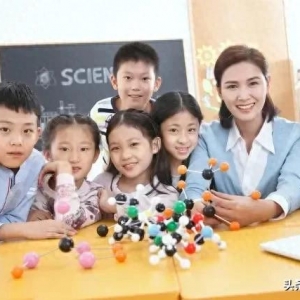 为什么整个中国都知道教育的问题，为什么还是没有办法解决？