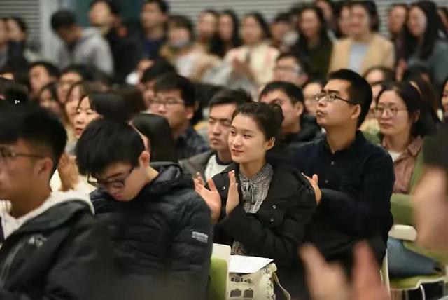 人工智能将会颠覆6亿人的饭碗，你给自己留后路了吗？