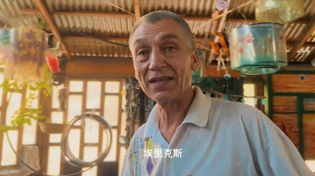 我90后大学生，曾经互联网创业负债几十万，如今做外贸日赚300元