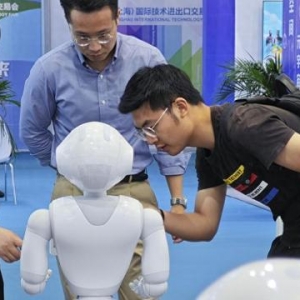45款智能机器人将亮相2024世界人工智能大会，观众注册通道已开放