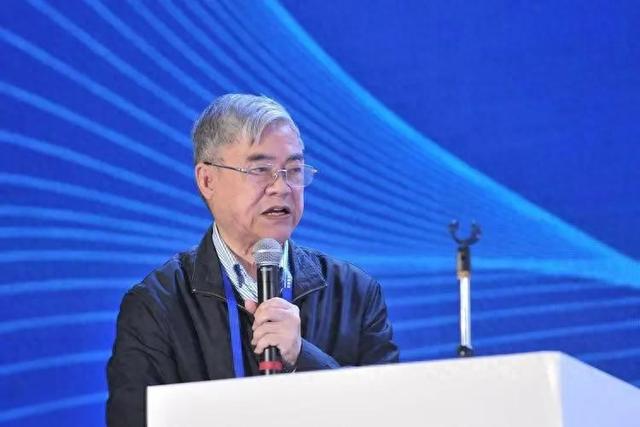 中国工程院院士邬贺铨：人工智能为平台经济增添新动能