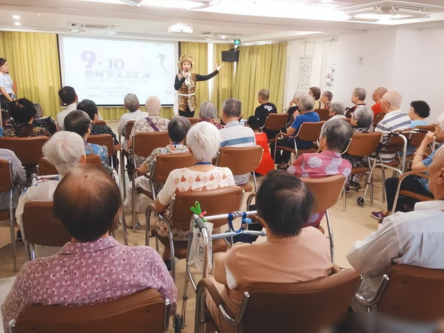 有高人预测：当人口数量下滑无法逆转时，教育行业将出现3大转变