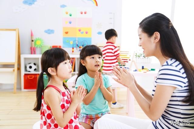 十二年义务教育真要来了？教育免费大升级，孩子教育从此无忧？