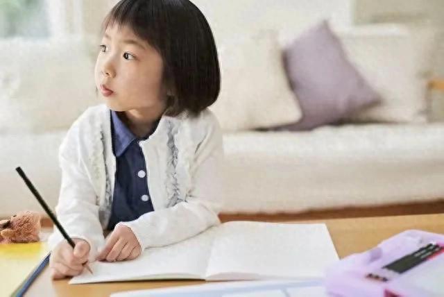 李玫瑾颠覆传统教育观：温柔与爱，才是孩子长大的真正钥匙！