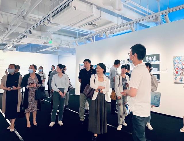 这个元宇宙产业大赛品牌，一等奖！