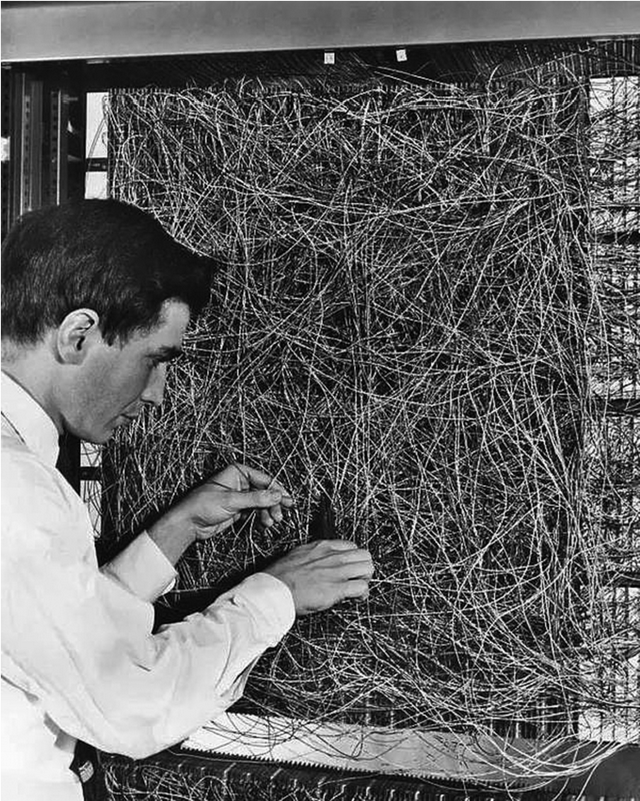 人工智能往事：大模型的理论基础，曾一度被判死刑