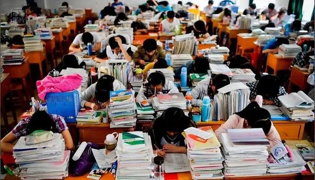 学生的绝望，教育的极致内卷，已经到了变态的地步